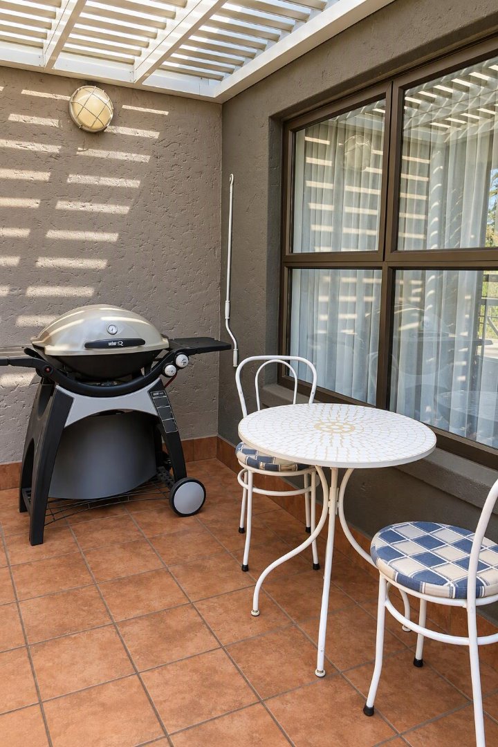 To Let 2 Bedroom Property for Rent in Marais Steyn Park Gauteng