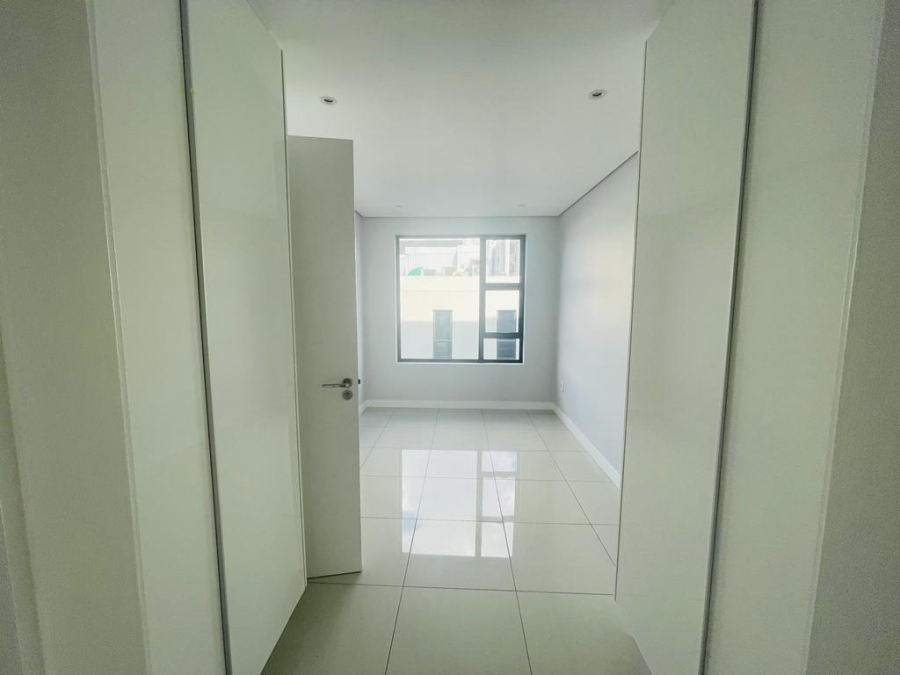 To Let 1 Bedroom Property for Rent in Houghton Gauteng