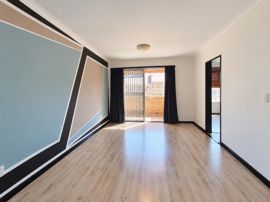 To Let 2 Bedroom Property for Rent in Wilro Park Gauteng