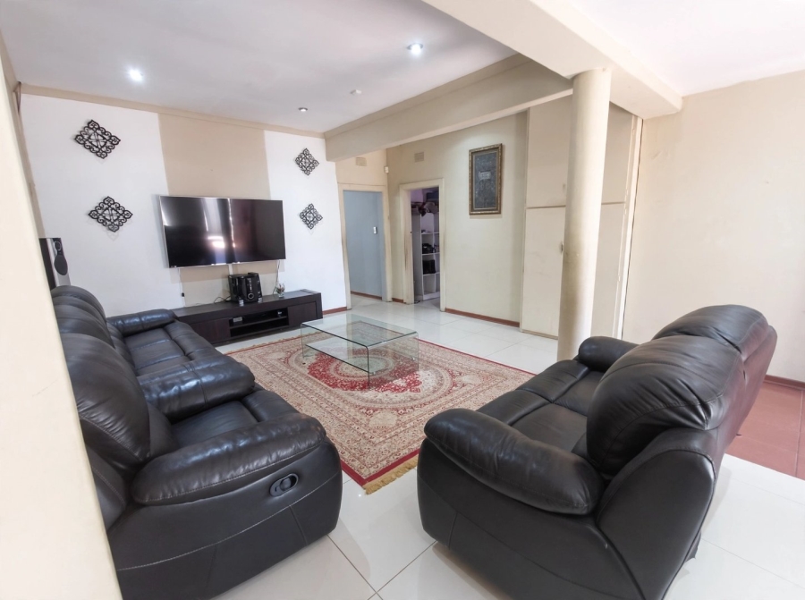 4 Bedroom Property for Sale in Crosby Gauteng