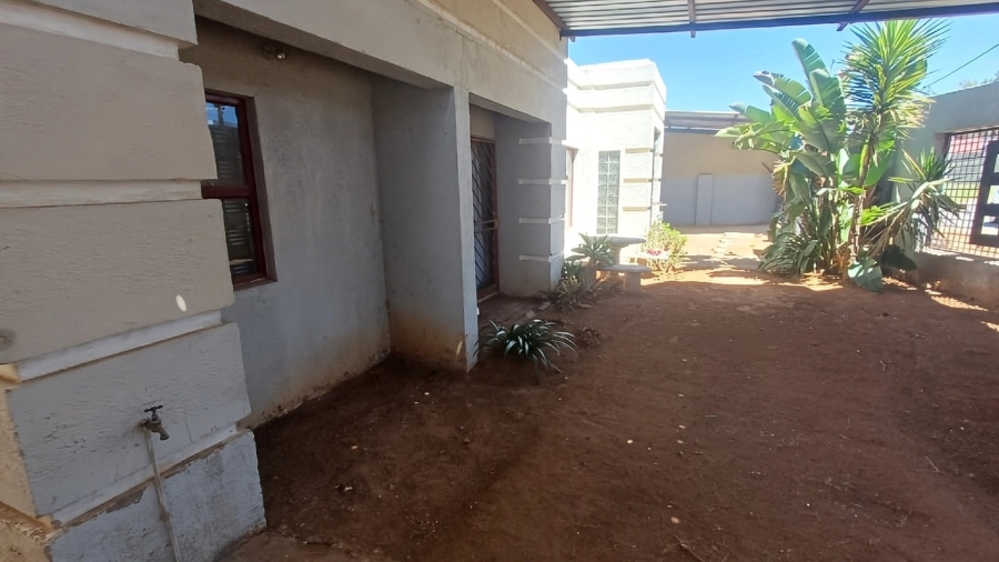 4 Bedroom Property for Sale in Crosby Gauteng
