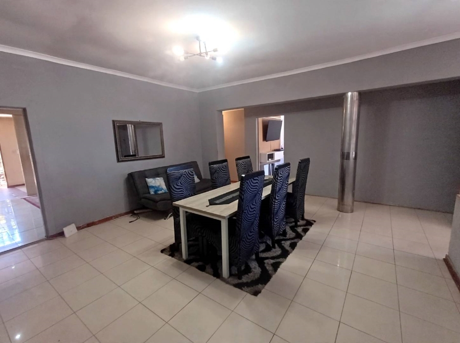 4 Bedroom Property for Sale in Crosby Gauteng
