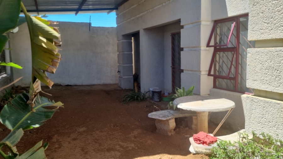 4 Bedroom Property for Sale in Crosby Gauteng