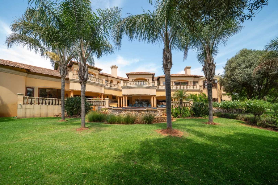 6 Bedroom Property for Sale in Benoni Small Farms Gauteng