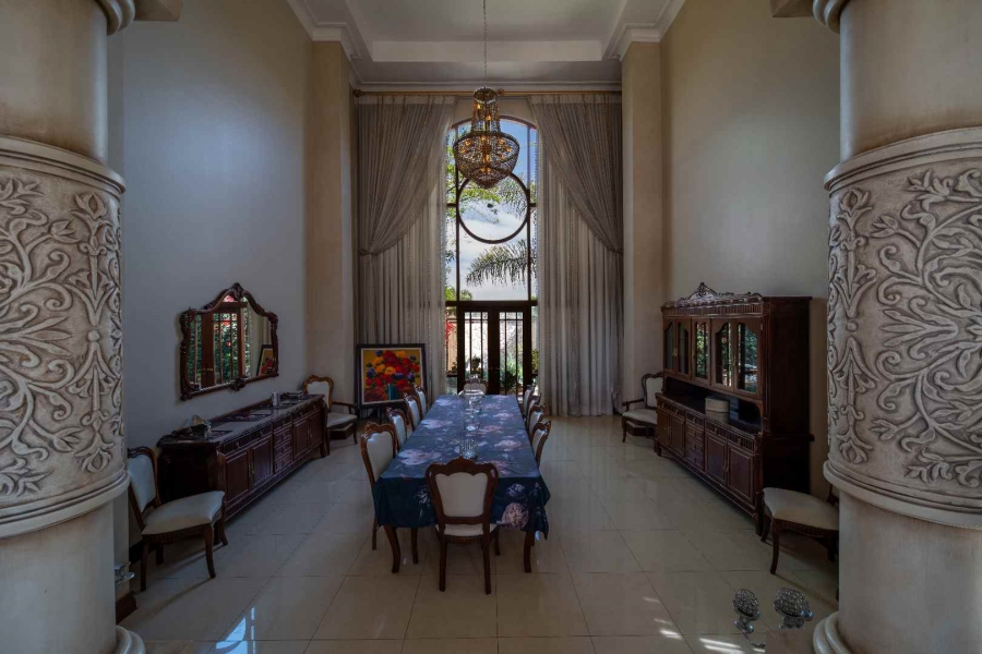 6 Bedroom Property for Sale in Benoni Small Farms Gauteng