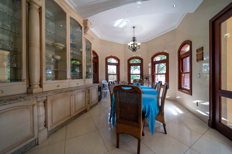 6 Bedroom Property for Sale in Benoni Small Farms Gauteng