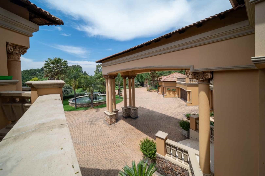 6 Bedroom Property for Sale in Benoni Small Farms Gauteng
