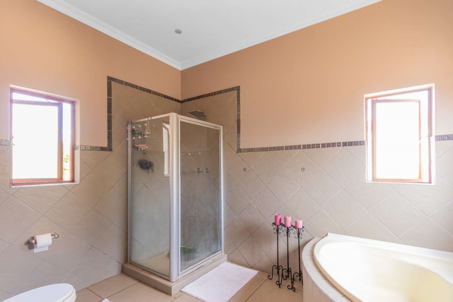 4 Bedroom Property for Sale in Fourways Gauteng