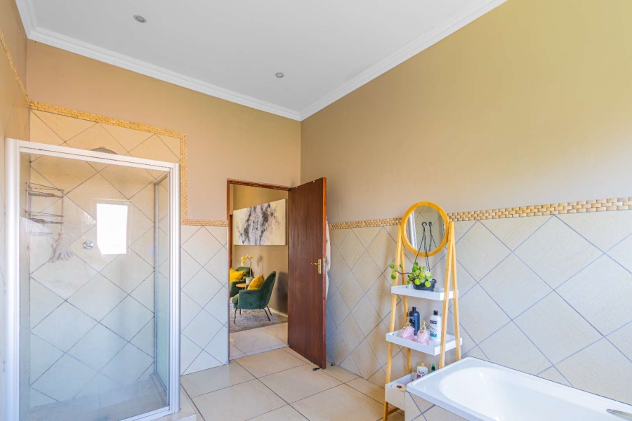 4 Bedroom Property for Sale in Fourways Gauteng