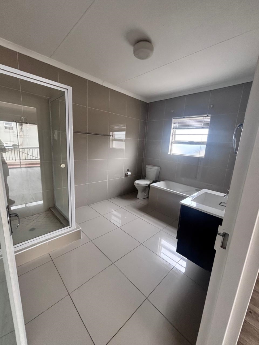 4 Bedroom Property for Sale in Meyersdal Nature Estate Gauteng
