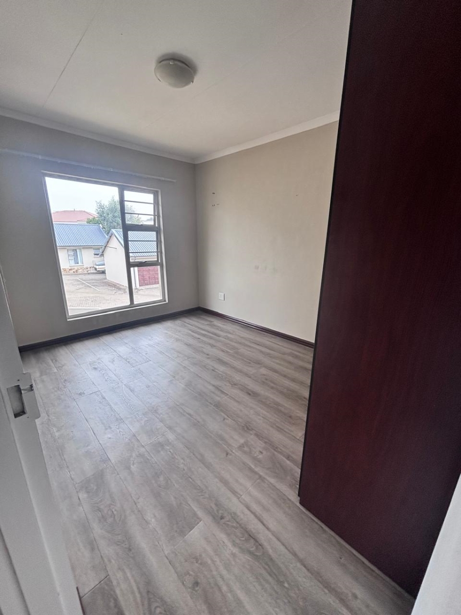 4 Bedroom Property for Sale in Meyersdal Nature Estate Gauteng