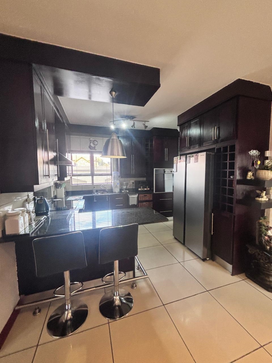 3 Bedroom Property for Sale in Meyersdal Gauteng