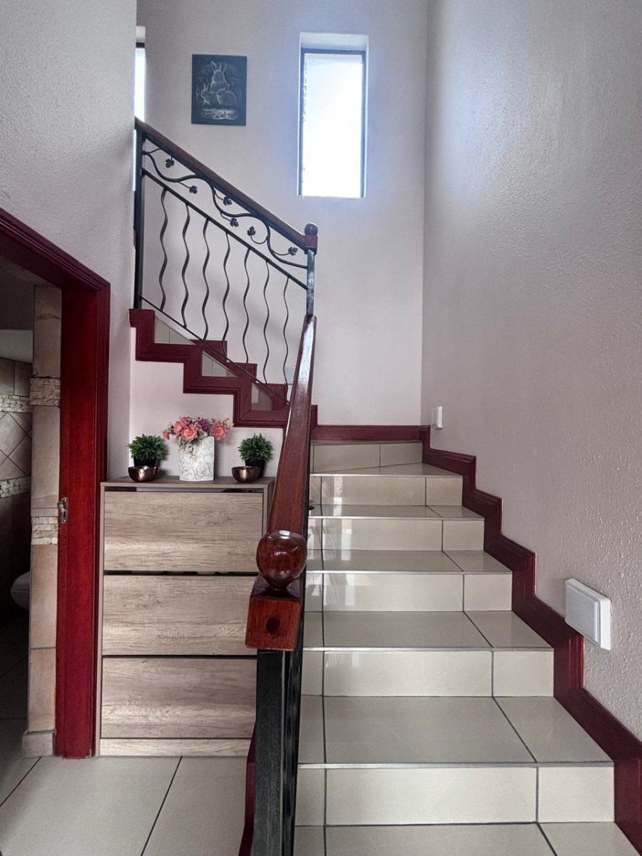 3 Bedroom Property for Sale in Meyersdal Gauteng