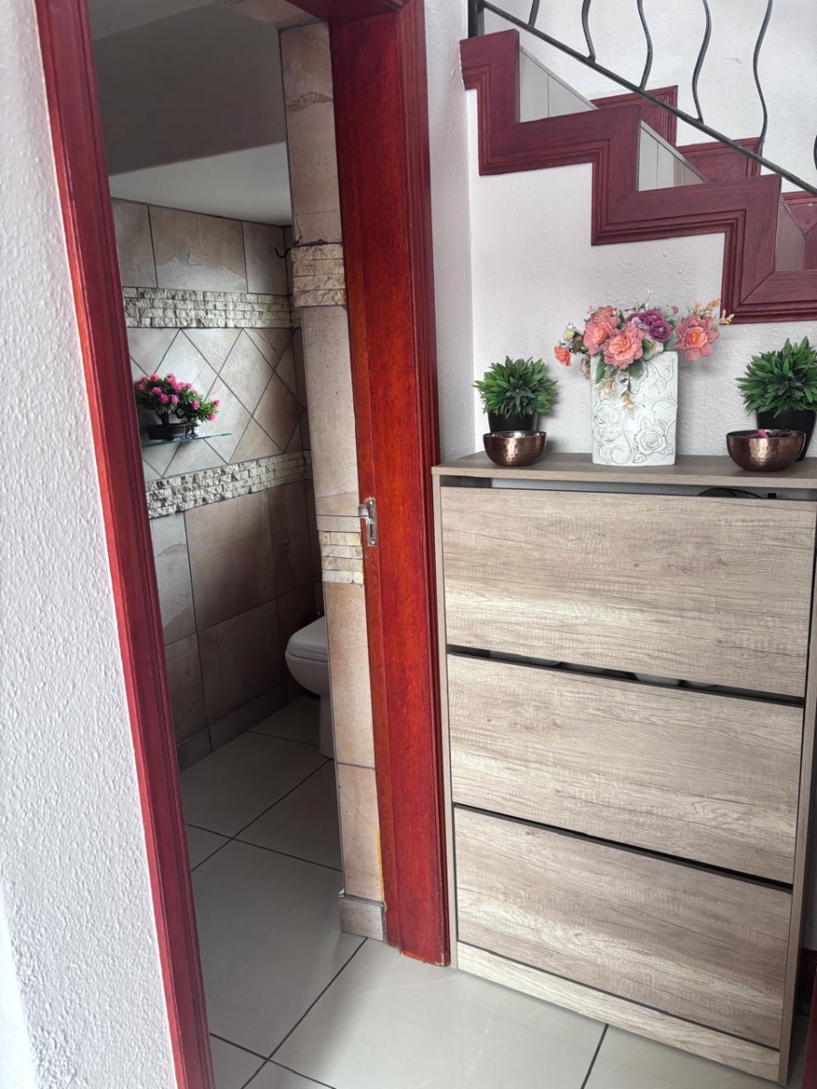 3 Bedroom Property for Sale in Meyersdal Gauteng