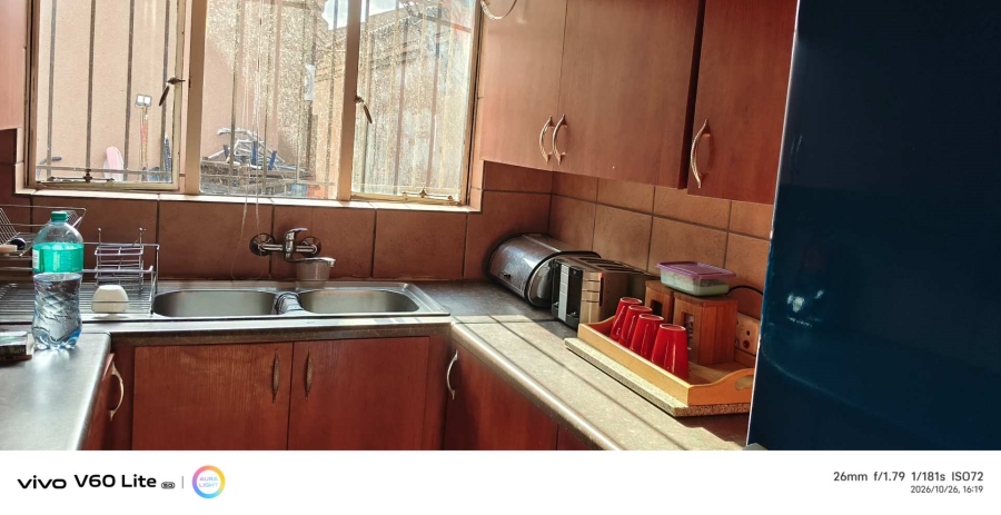 To Let 2 Bedroom Property for Rent in Mayfield Gauteng
