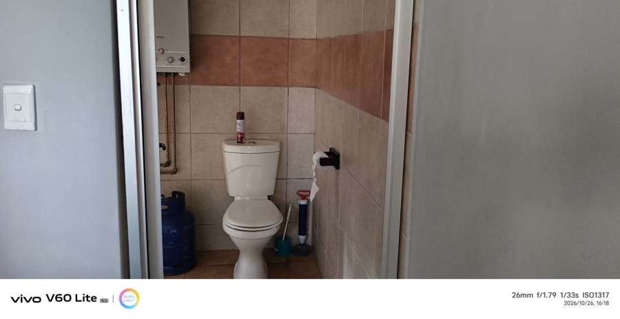 To Let 2 Bedroom Property for Rent in Mayfield Gauteng