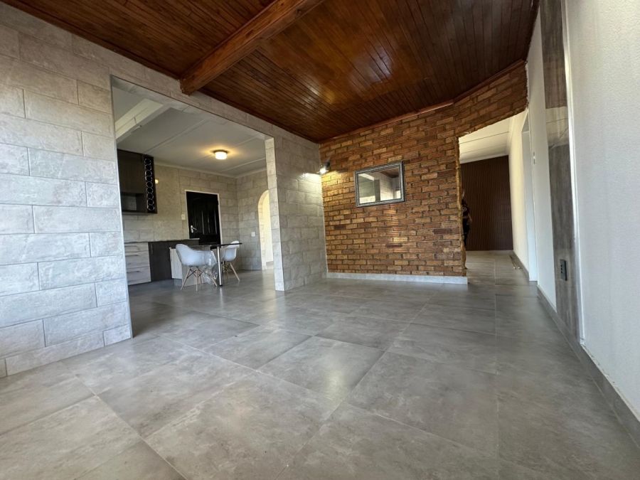 3 Bedroom Property for Sale in Minnebron Gauteng