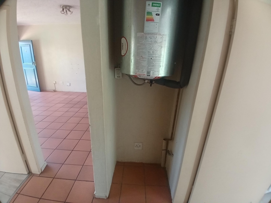 2 Bedroom Property for Sale in Rietfontein Gauteng