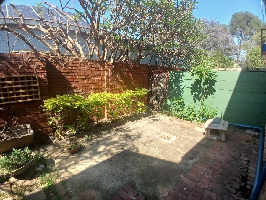 2 Bedroom Property for Sale in Rietfontein Gauteng