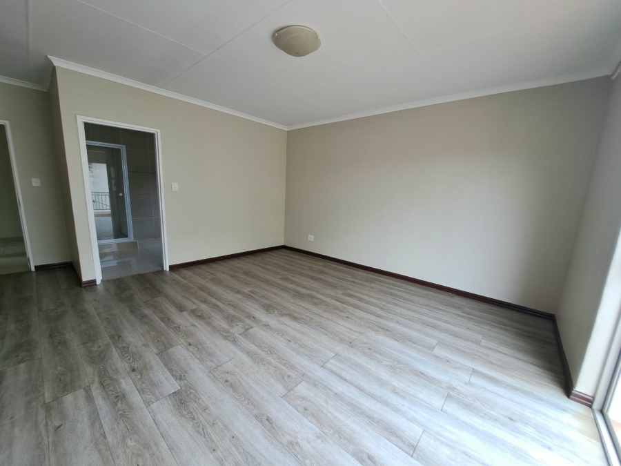 4 Bedroom Property for Sale in Meyersdal Gauteng