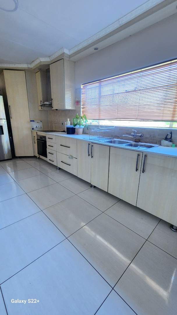 3 Bedroom Property for Sale in The Orchards Gauteng