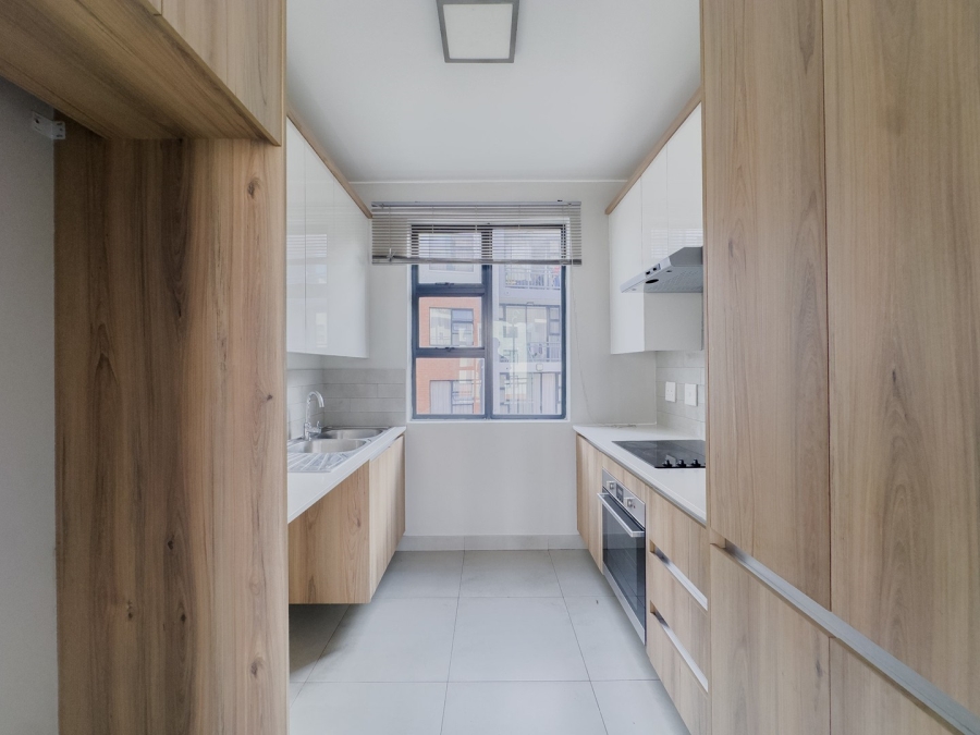 To Let 2 Bedroom Property for Rent in Lombardy Estate Gauteng