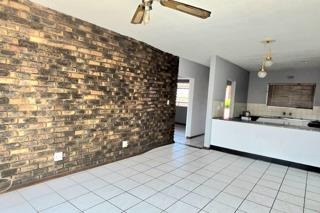 2 Bedroom Property for Sale in New Redruth Gauteng