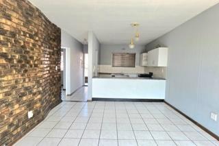 2 Bedroom Property for Sale in New Redruth Gauteng