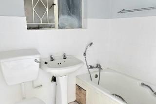 2 Bedroom Property for Sale in New Redruth Gauteng