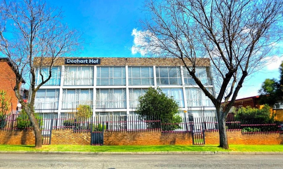 2 Bedroom Property for Sale in New Redruth Gauteng