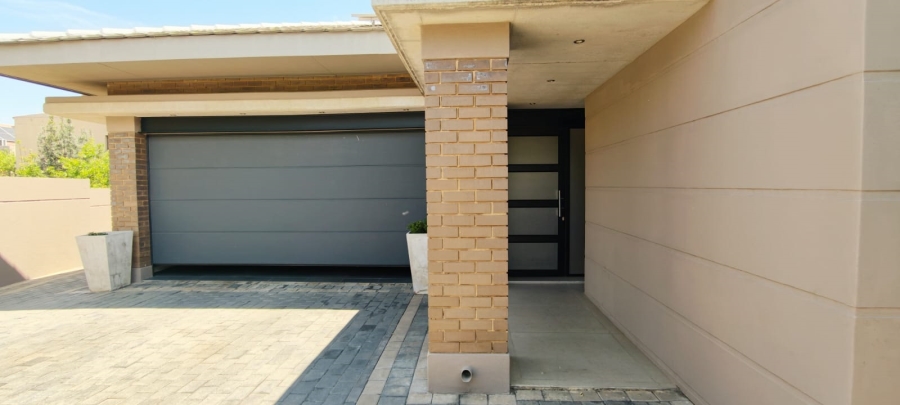 To Let 3 Bedroom Property for Rent in Olympus AH Gauteng