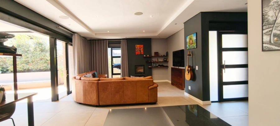 To Let 3 Bedroom Property for Rent in Olympus AH Gauteng