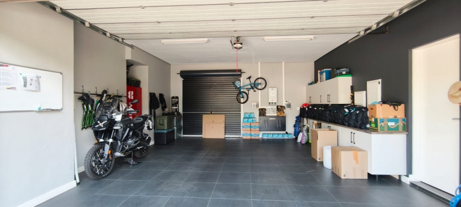 To Let 3 Bedroom Property for Rent in Olympus AH Gauteng