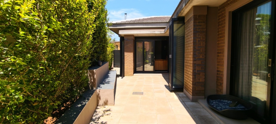 To Let 3 Bedroom Property for Rent in Olympus AH Gauteng
