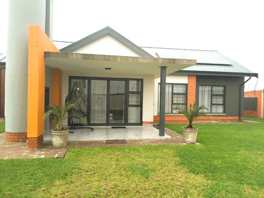 3 Bedroom Property for Sale in Amberfield Gauteng