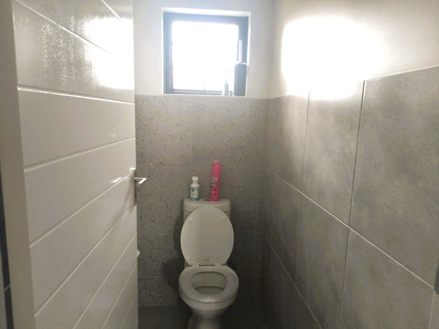 3 Bedroom Property for Sale in Amberfield Gauteng
