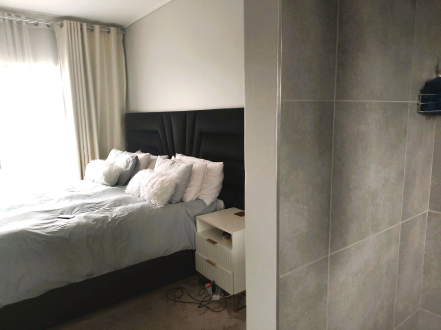 3 Bedroom Property for Sale in Amberfield Gauteng