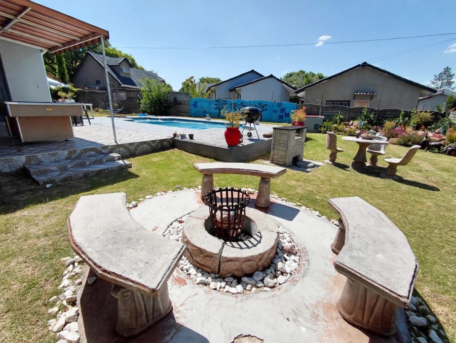 3 Bedroom Property for Sale in Morehill Gauteng