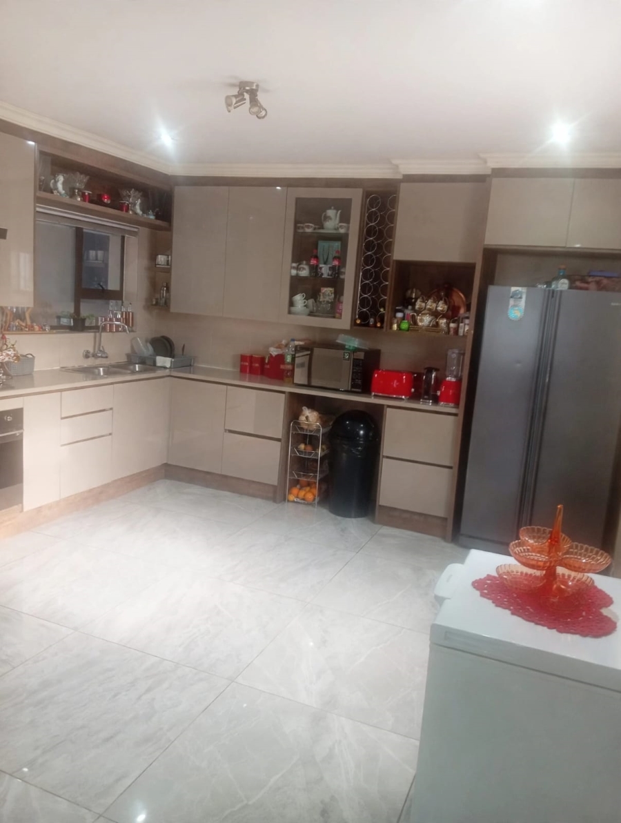 3 Bedroom Property for Sale in Morehill Gauteng