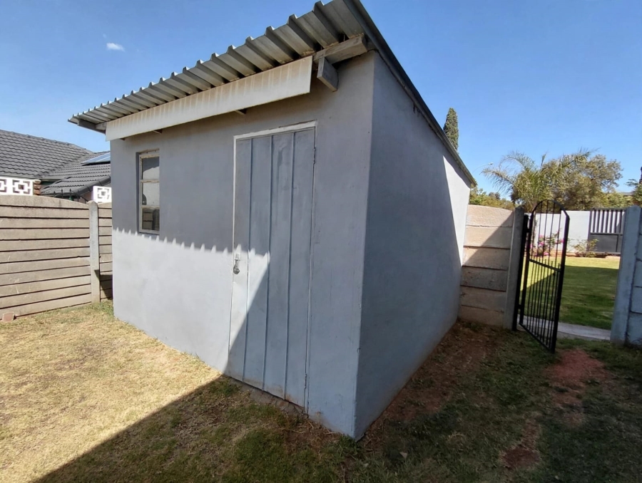 3 Bedroom Property for Sale in Morehill Gauteng
