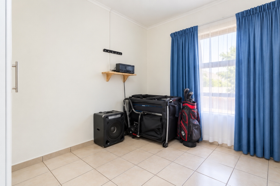 To Let 3 Bedroom Property for Rent in Princess A H Gauteng