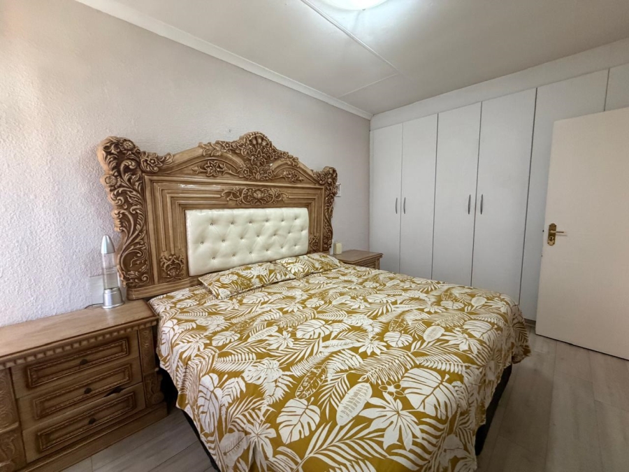 3 Bedroom Property for Sale in Oakdene Gauteng