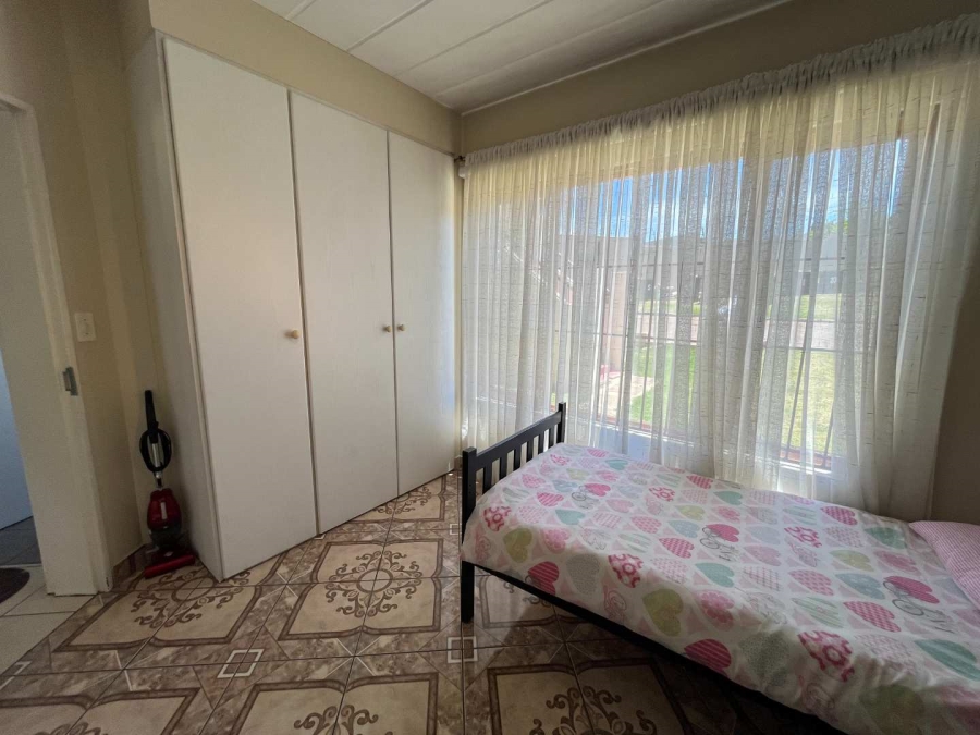 2 Bedroom Property for Sale in Winchester Hills Gauteng