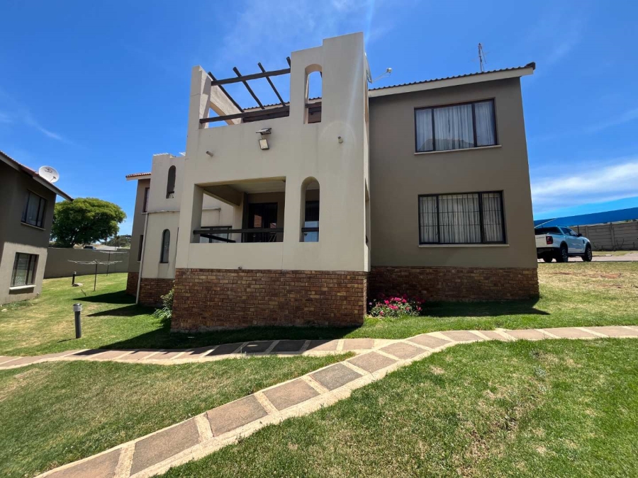 2 Bedroom Property for Sale in Winchester Hills Gauteng