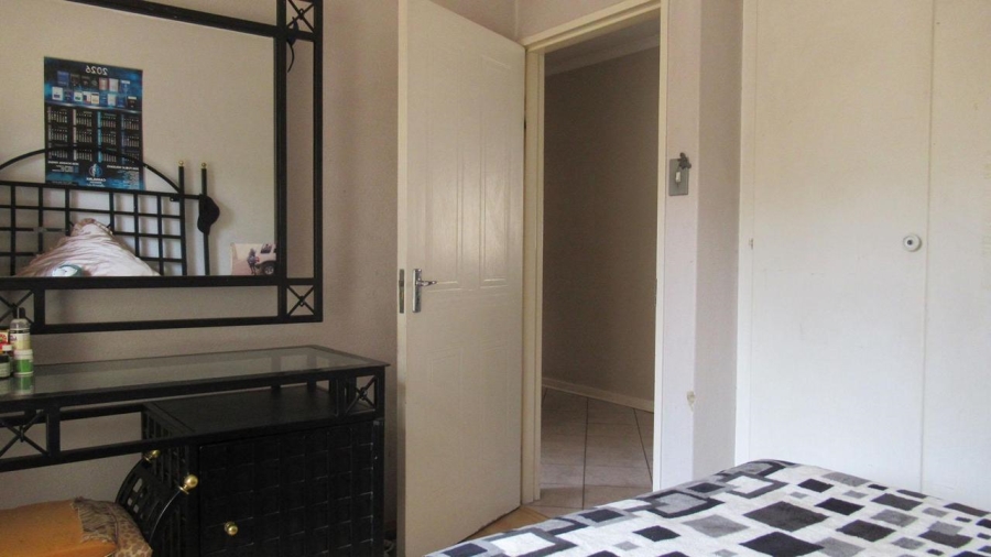 3 Bedroom Property for Sale in Oakdene Gauteng