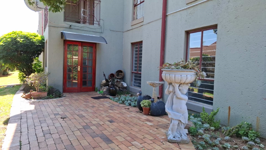 To Let 3 Bedroom Property for Rent in Randhart Gauteng