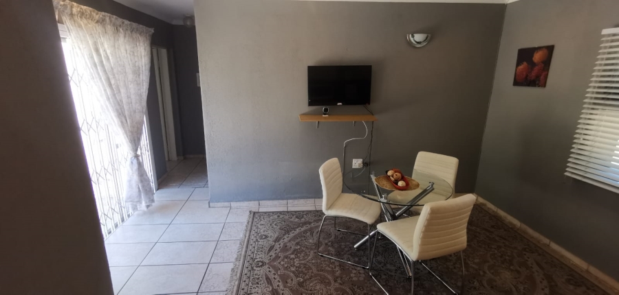 5 Bedroom Property for Sale in Brackendowns Gauteng