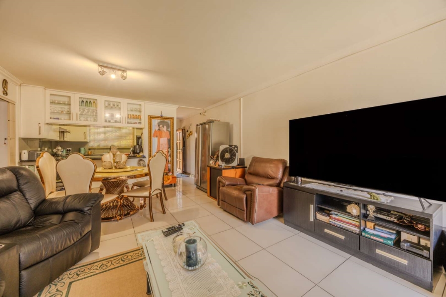3 Bedroom Property for Sale in Equestria Gauteng