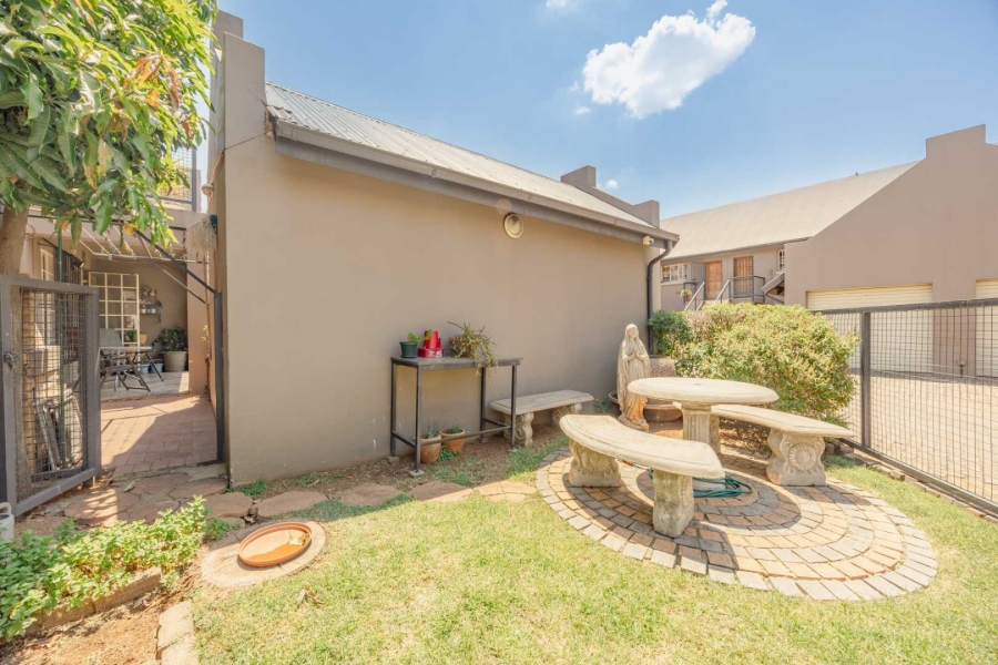 3 Bedroom Property for Sale in Equestria Gauteng