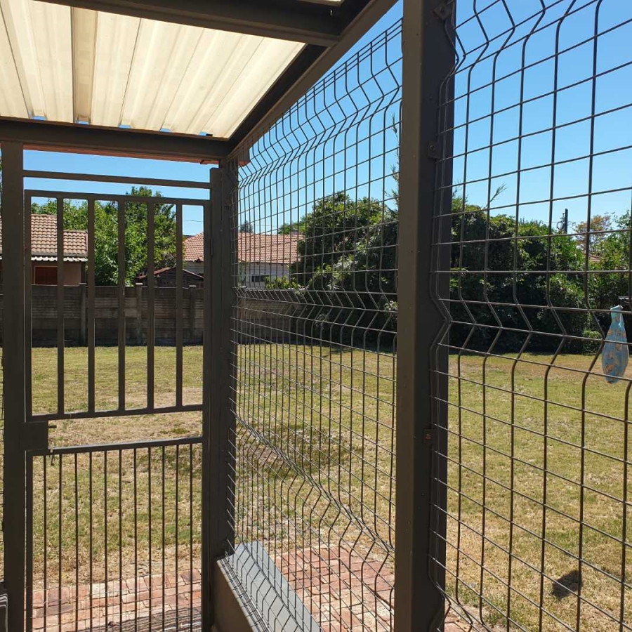 4 Bedroom Property for Sale in Dorandia Gauteng